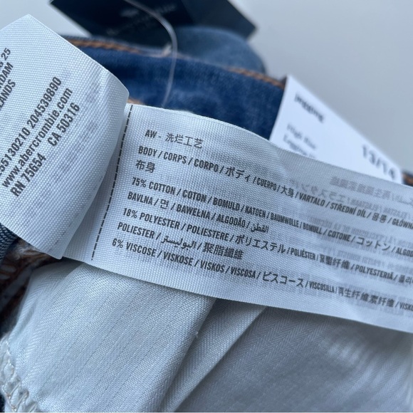 Abercrombie Kids Girls High Rise Jeggings Distressed Destroyed Size 13/14 NWT - Picture 8 of 8